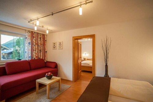 Ferienanlage Hechenbergerhof, Забронировать Отель Отели Тироля с парковкой, Парковка