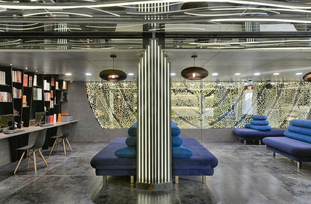 Antarim Hotel