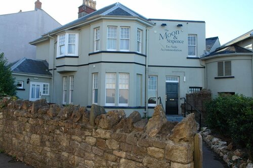 The Moon and Sixpence, Varaa Bed and Breakfast Hotellit Merseyside aamiaisella, Aamiainen