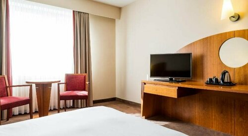 Astoria Hotel Antwerp, Забронировать Отель Отели Антверпена с завтраком, рядом с Metro Meir, Завтраки