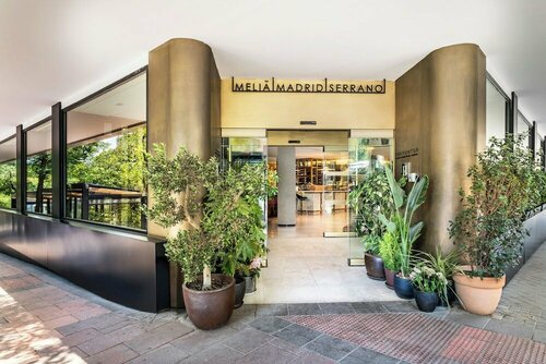 Meliá Madrid Serrano, Забронировать Отель Саламанка Мадрид, рядом с Дворец Бермехильо