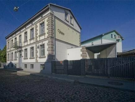 Hotel Vilhelmine, Забронировать Отель Лиепая Курземе, рядом с Concert Hall 'Great Amber'