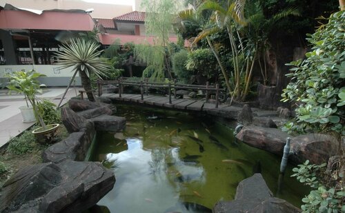 Kapuas Palace Pontianak Hotel, Book Hotel Hoteller i Kalimantan med pool, Swimmingpool