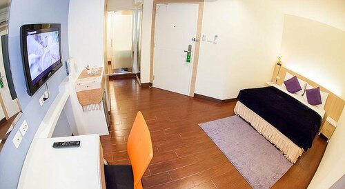 Lido Millennium Hotel, Забронировать Отель Отели Бангкока с парковкой, рядом с Главный офис банка Bangkok Bank, Парковка