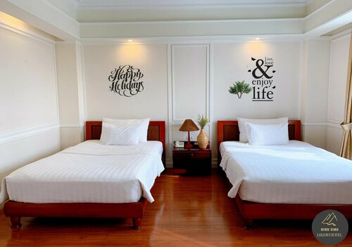 Ninh Binh Legend Hotel, Забронировать Отель Отели Тханьхоа́ с парковкой, Парковка