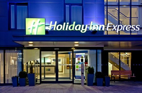 Holiday Inn Express, Varaa Hotelli Hotellit Merseyside aamiaisella, Aamiainen