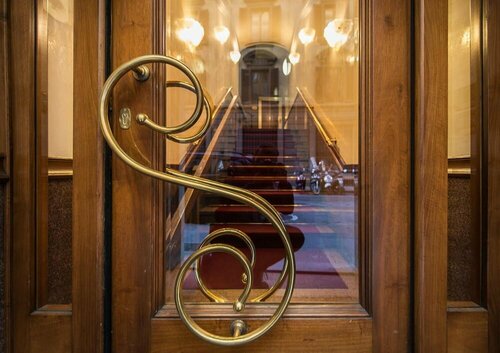 Strozzi Palace Hotel, Забронировать Отель Санта-Мария-Новелла Флоренция, рядом с Генеральное консульство Испании во Флоренции