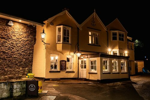 The Hope & Anchor Restaurant & Rooms, Забронировать Отель «постель и завтрак» Росс-он-Уай Wye Valley