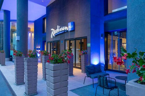 Radisson Blu Hotel Milan, Забронировать Отель Отели Чертоза с бассейном, Бассейн