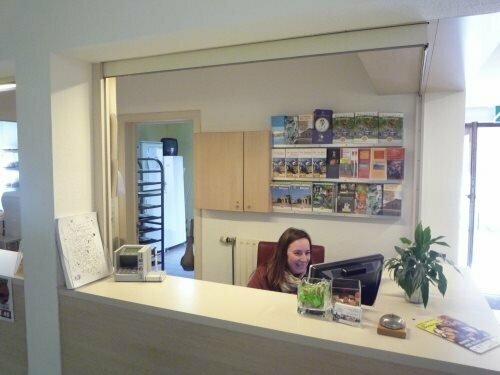 Hotel Infotel, Забронировать Отель Отели Монса с парковкой, рядом с University of Mons - Campus Plaine de Nimy, Парковка