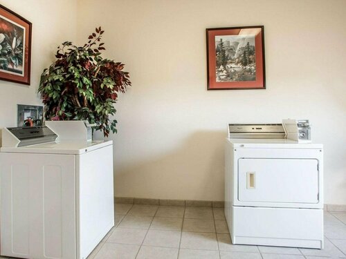 Comfort Suites - Jefferson City, Book Hotel Hoteller i Missouri med pool, Swimmingpool