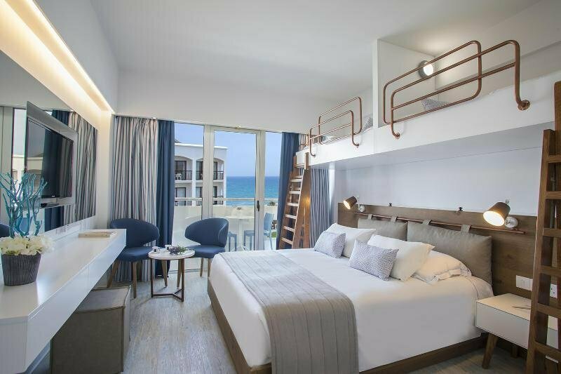 Sandy Beach Hotel & Spa