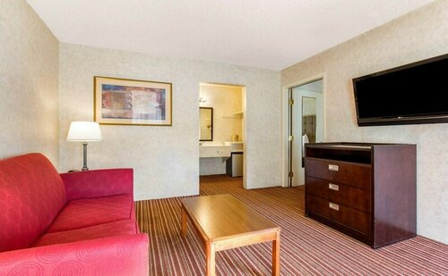 Rodeway Inn & Suites El Cajon San Diego East, Rezerwuj Hotel El Cajon San Diego County