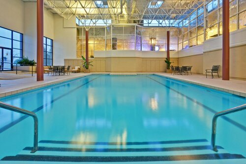 Crowne Plaza Chicago Ohare Hotel & Conf Ctr by IHG, Забронировать Отель Отели Роузмонт с завтраком, рядом с MB Financial Park at Rosemont, Завтраки