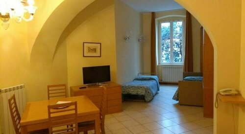 Residence Al Granzo, Забронировать Отель Триест Венеция-Джулия, рядом с Музей  Револтелла