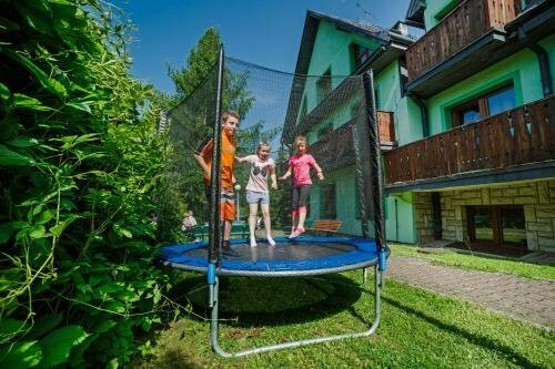 Hotel Wiosna, Забронировать Отель Отели Рабка 3 звезды, рядом с Горнолыжный курорт Рабка Здруй, 3*