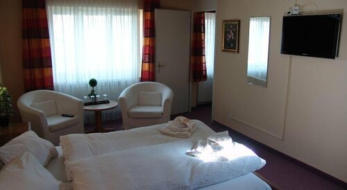 Phoenix Tree Business Hotel, Prenota Hotel Beihai Guangxi