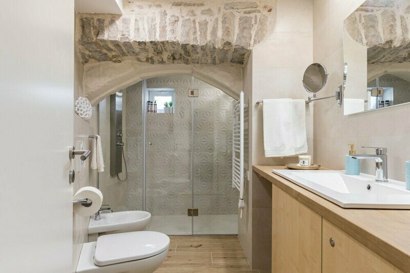 Jes boutique rooms