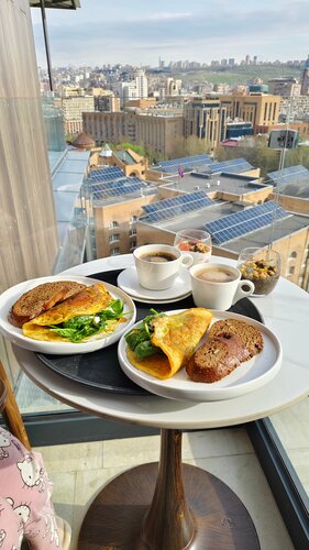 Sunset Apart-Hotel Yerevan, Забронировать Отель Отели Еревана с завтраком, рядом с Площадь Республики, Завтраки