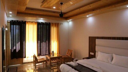 Hotel Himalayan Oak