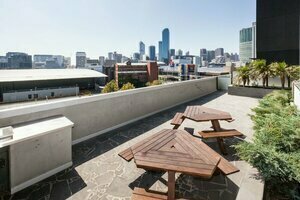 Piper, 1bdr Southbank Apartment