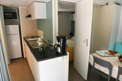 Camping Parc Bellevue, Забронировать Кемпинг Канны Приморские Альпы, рядом с Боулинг-клуб Warm'up