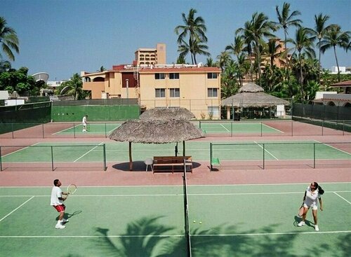 Santa Fe Oceansuites at Costa De Oro, Book Hotel Hoteller i Sinaloa med parkering, Parkering