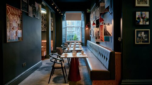 Hotel Indigo Edinburgh by IHG, Забронировать Отель Отели Эдинбурга с завтраком, рядом с Памятник Нельсону, Завтраки
