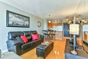 Downtown Studio in Dundas Square