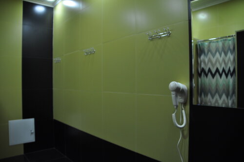 Hostel Pikasso, Prenota Ostello Hotel a UVAO Area con parcheggio, Parcheggio