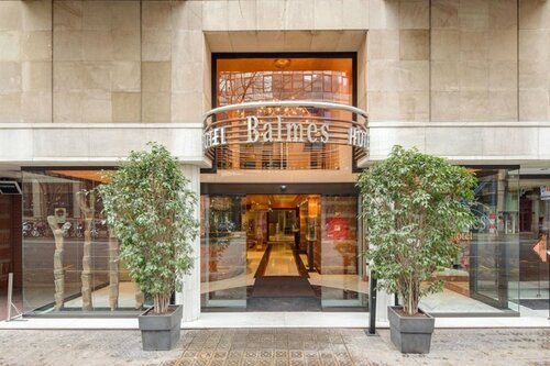 Hotel Balmes, a member of Preferred Hotels & Resorts, Забронировать Отель Отели Барселоны с бассейном, рядом с Музей и научный центр спорта им. доктора Мельсиора Колета, Бассейн