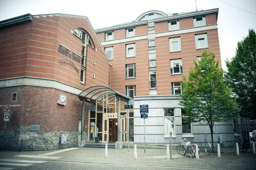HI Liège Hostel, Забронировать Хостел Хостелы Льежа, Хостел