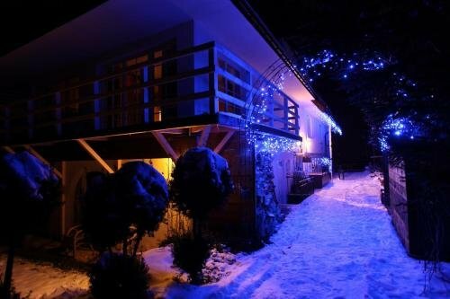 Villa Toscana Boutique, Забронировать Бутик-отель Отели Мужасихле с завтраком, Завтраки