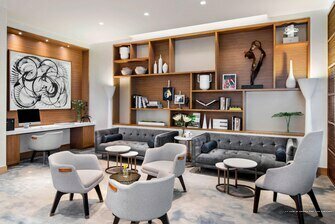 AC Hotel by Marriott New York Downtown, Забронировать Отель Финансовый район Уолл-Стрит Нью-Йорк, рядом с City Hall Park