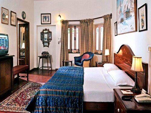 WelcomHeritage Connaught House, Rezervovat Hotel Mount Abu Rajasthan