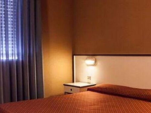 Hotel Quadrifoglio, Забронировать Отель Отели Южной Сардинии с парковкой, Парковка