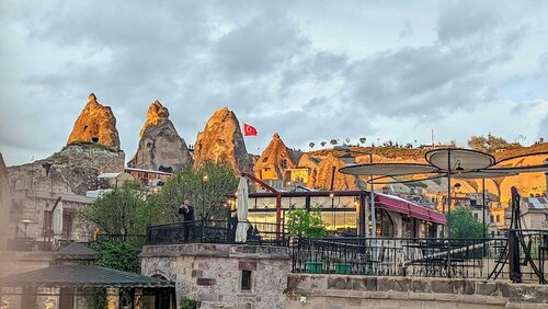 Elegance Cave Suites & Restaurant, Забронировать Отель Гёреме Каппадокия