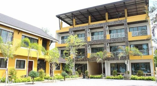 Yellow House Rayong, Buchen Sie Hotel Ban Phe 