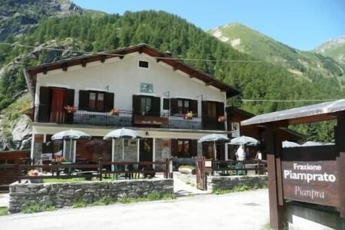 Locanda Aquila Bianca, Забронировать Гостевой дом Сен-Кристоф Пила