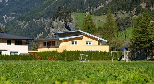 Appartement MonAlisa, Забронировать Апартаменты/квартира Отели Тироля с парковкой, Парковка