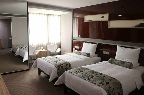 Luoyang Dawei Jiuchao Hotel Xigong, Забронировать Отель Отели Лоян с парковкой, Парковка