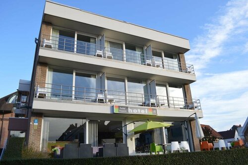 Hotel Maxim, Забронировать Отель Отели Де Панбархата с завтраком, рядом с Пляж Де Панне, Завтраки