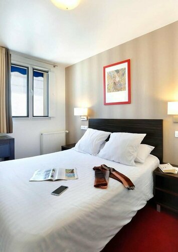 Grand Hotel Sénia - Paris Orly Airport, Забронировать Отель Орли Val de Marne