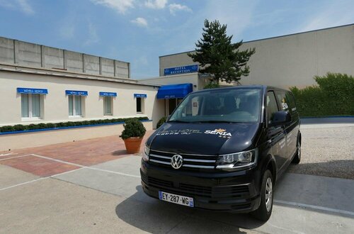 Grand Hotel Sénia - Paris Orly Airport, Забронировать Отель Отели Val de Marne с завтраком, Завтраки