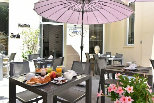 Hotel La Villa Nice Promenade, Забронировать Вилла Ницца Приморские Альпы