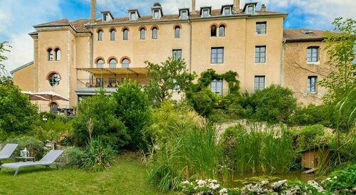 Hôtel Restaurant Spa Le Sauvage, Забронировать Отель СПА-отели Безансона, рядом с Культурный центр Cité des Arts, SPA-услуги