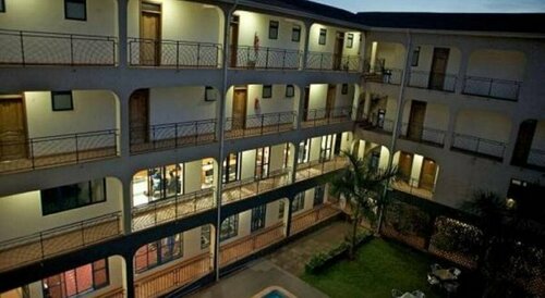 Ivys Hotel, Prenota Hotel Kampala Uganda
