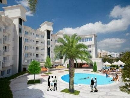 Tunis Grand Hotel, Rezerwuj Hotel Tunis Tunis