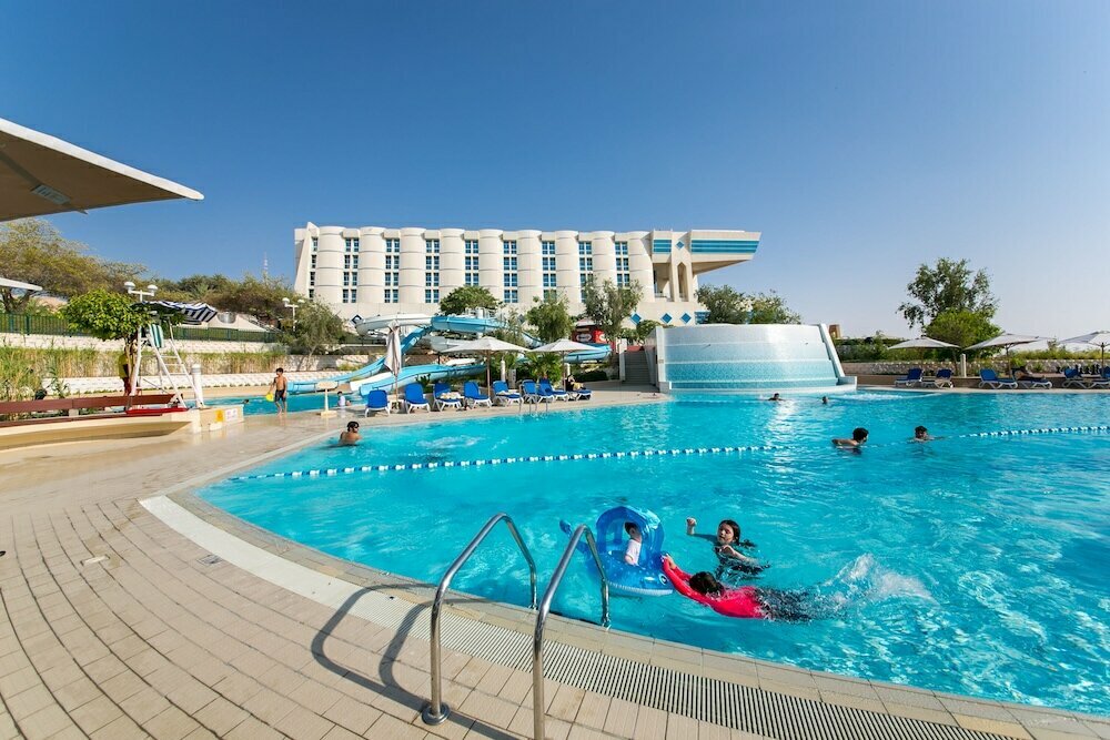 Oryx Grand Hotel Jebel Hafeet