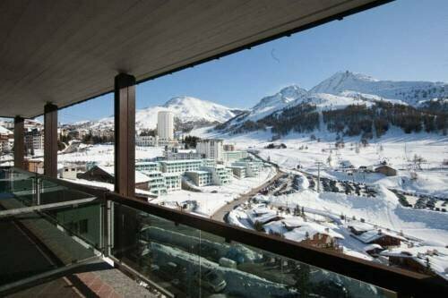 I Cavalieri, Book Hotel Sestriere Marseille